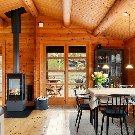 Feriehus Log In First Row By Sejero Bay *